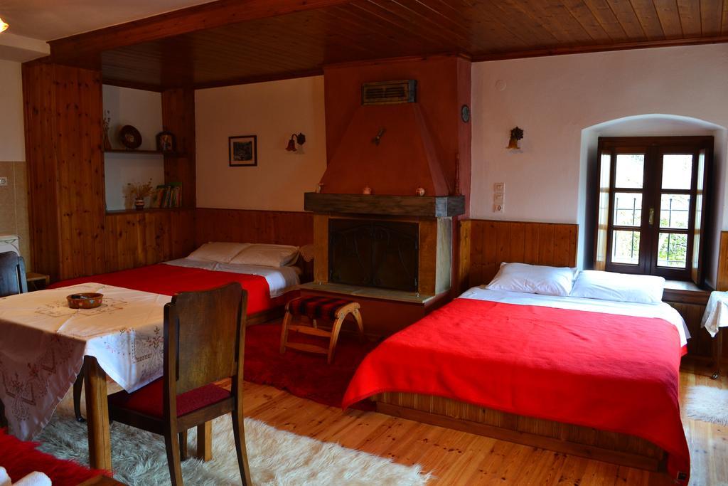 Casa Calda Hotel Sirako Kamer foto