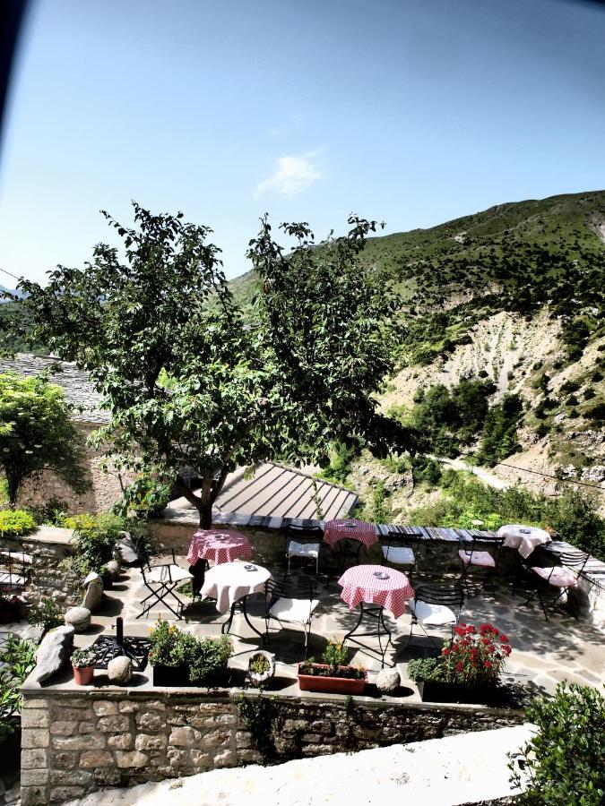 Casa Calda Hotel Sirako Buitenkant foto