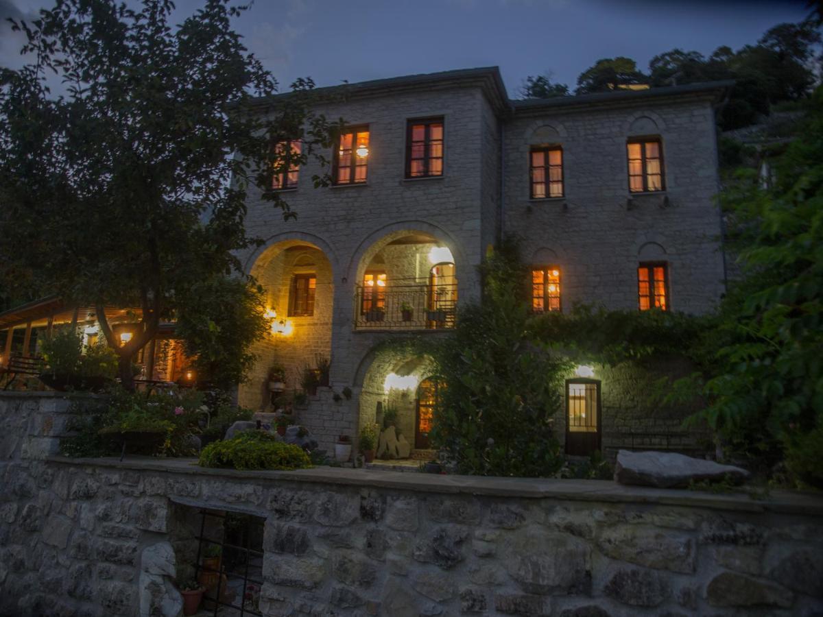 Casa Calda Hotel Sirako Buitenkant foto